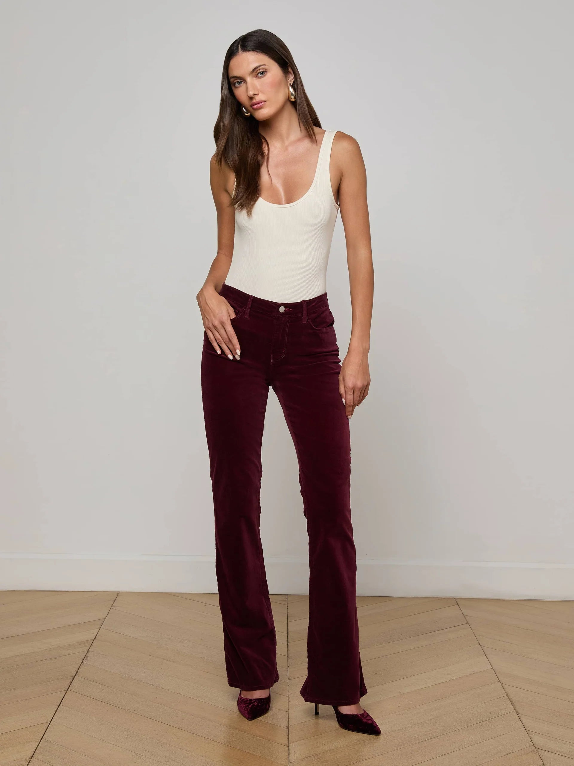 Stevie Pant in Dark Port