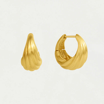 Forme Huggie Hoops in Gold