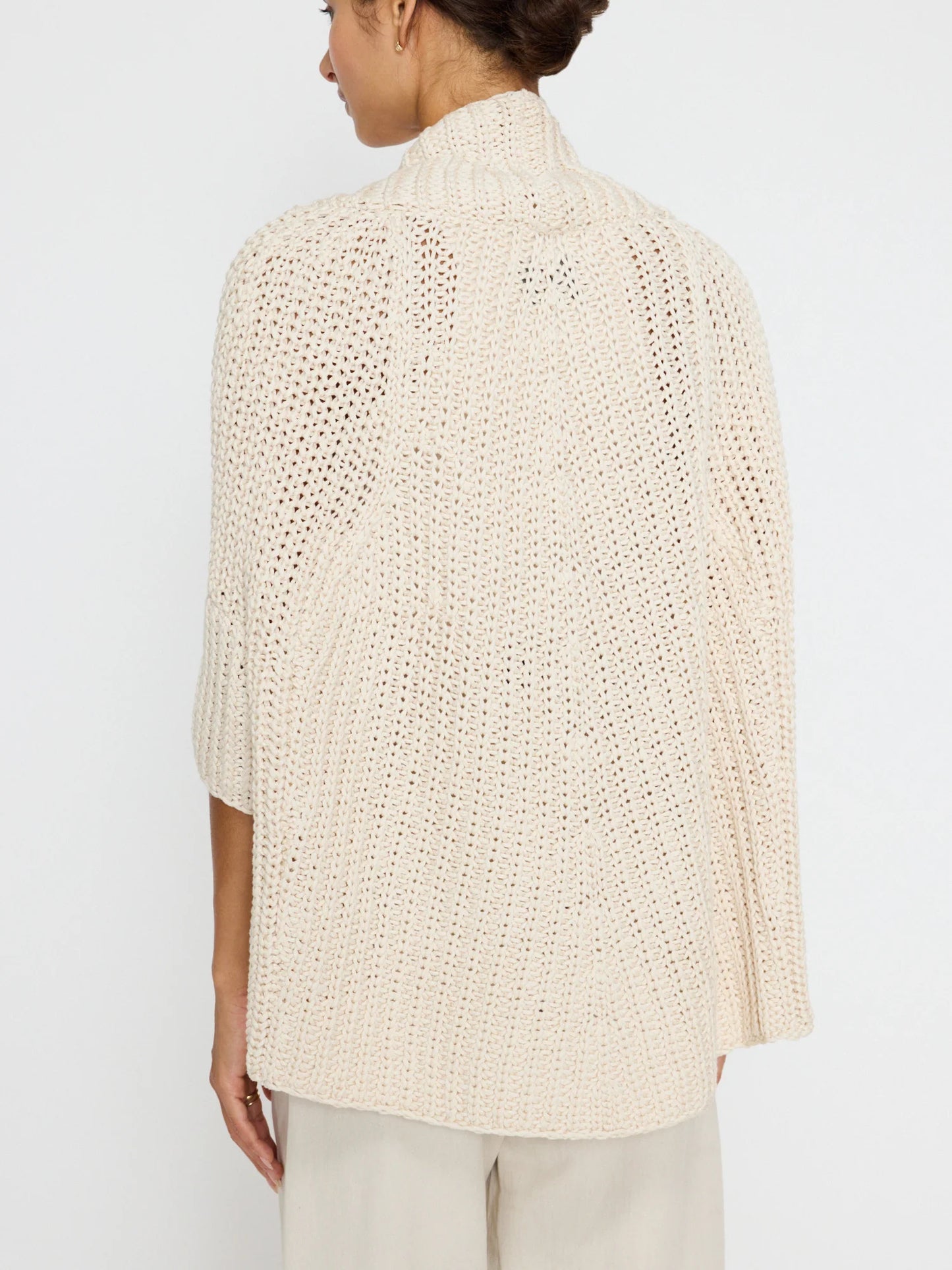 Fida Shrug