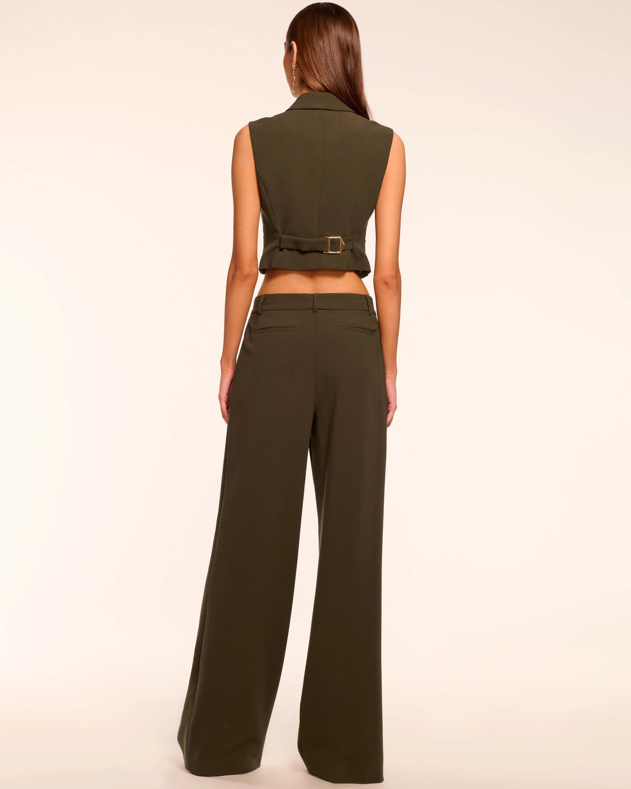Leslie Pant