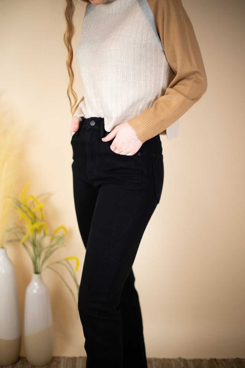 Pistola Teagan High Rise Vented Straight Jean